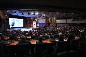 180 میلیارد بشکه تولید نفت و گاز داریم اما همچنان با تورم و گرانی روبه‌رو هستیم/ قول می‌دهیم کمترین قطعی برق را تجربه کنیم