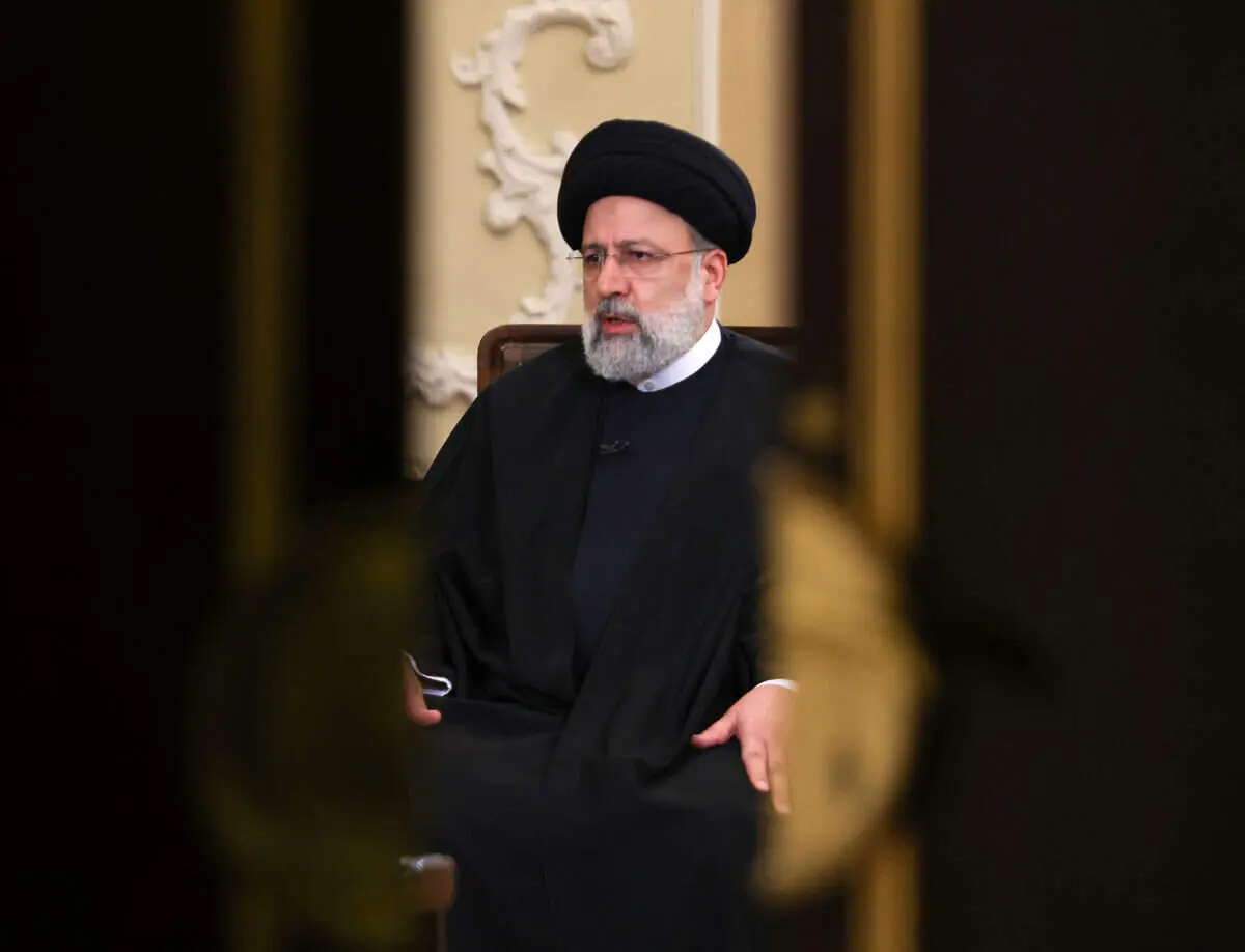 رئیسی زیر چتر احمدی نژاد؟