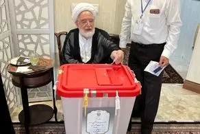 مهدی کروبی در حصر رای داد 