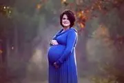 نوه در شکم مادر بزرگ حامله!+ عکس