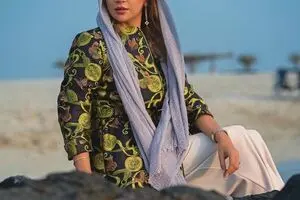 شبنم قلی‌خانی کریسمس را با این استایل در خارج جشن گرفت/ عکس