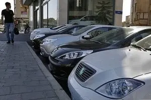 ساینا ۸۰۰ میلیون شد/ جدول قیمت جدید خودروها