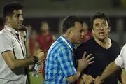 انتقاد طعنه آمیز اختر به رفتار توهین آمیز خداداد عزیزی