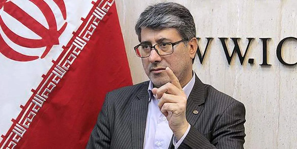 مگر می شود فردی را مستقیماً از مدیریت یک مدرسه به مدیریت استان انتخاب کرد