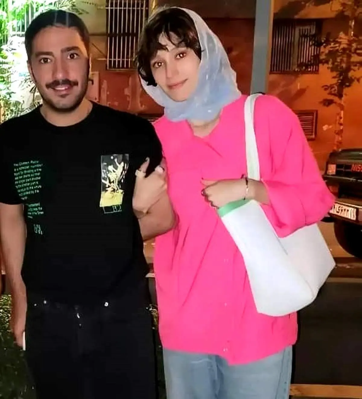 نوید محمد زاده و فرشته حسینی با یک عکس جنجالی جدید صدرنشین حاشیه سازی شدند!/ تصویر را ببینید