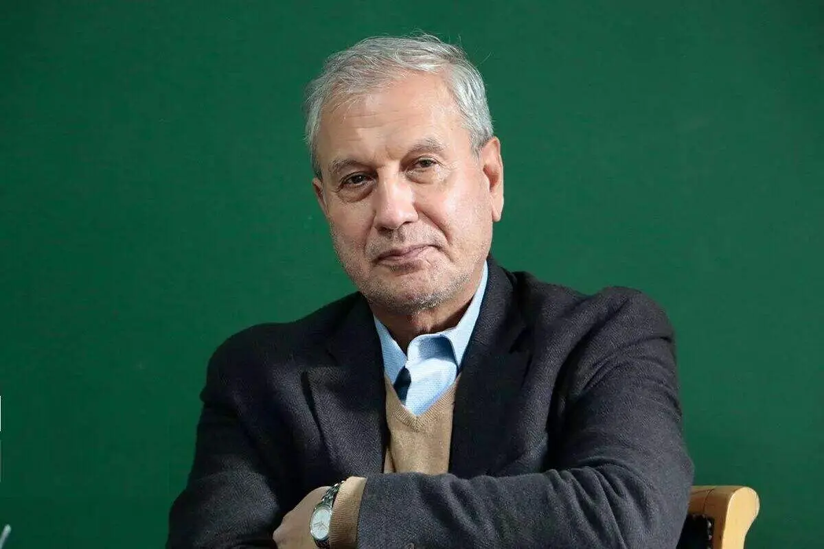 همراهی علی ربیعی با تجمع اعتراضی بازنشستگان حوزه نفت 