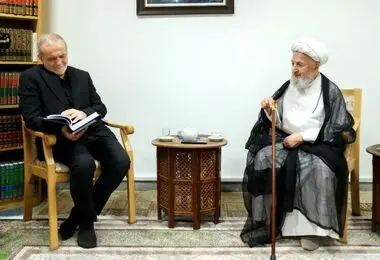 آیت‌الله العظمی سبحانی: مسئولیت‌پذیری دولت در پیگیری مسیر توافق، قابل تقدیر است