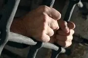 این پدر کثیف به جرم آزارهای بی‌رحمانه دختر ۱۴ ساله‌اش زندانی شد!