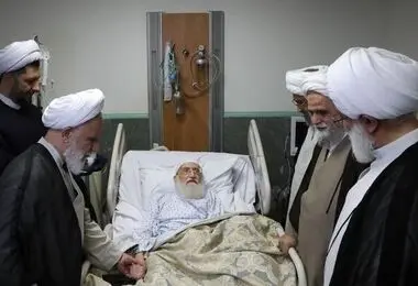 عیادت نمایندگان رهبر معظم انقلاب از آیت‌الله نوری همدانی