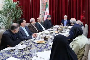 واکنش معاون اول رئیس جمهور به خودسوزی جوان اهوازی