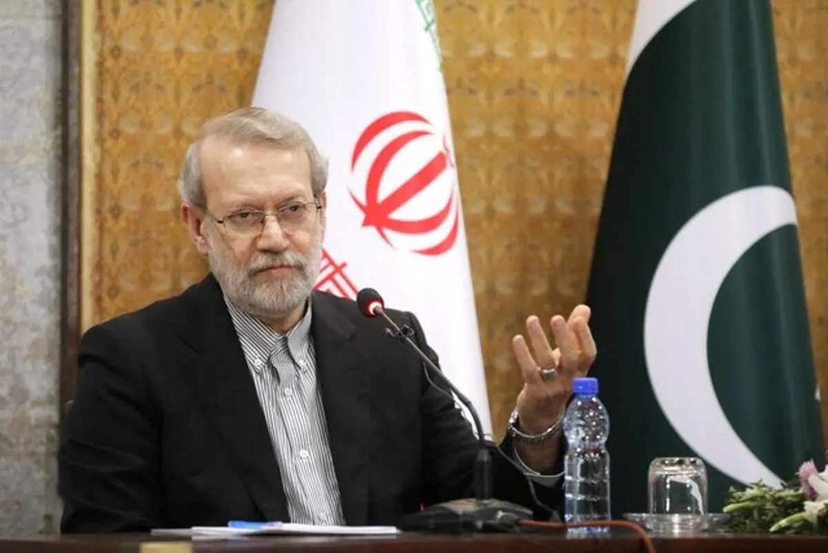 لاریجانی: هرکس که واقعاً خواهان مذاکره باشد، نتیجه را از قبل مشخص نمی‌کند/ ایران مذاکرات واقعی را رها نکرده و نخواهد کرد 