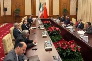 عراقچی با وزیر خارجه چین دیدار کرد 