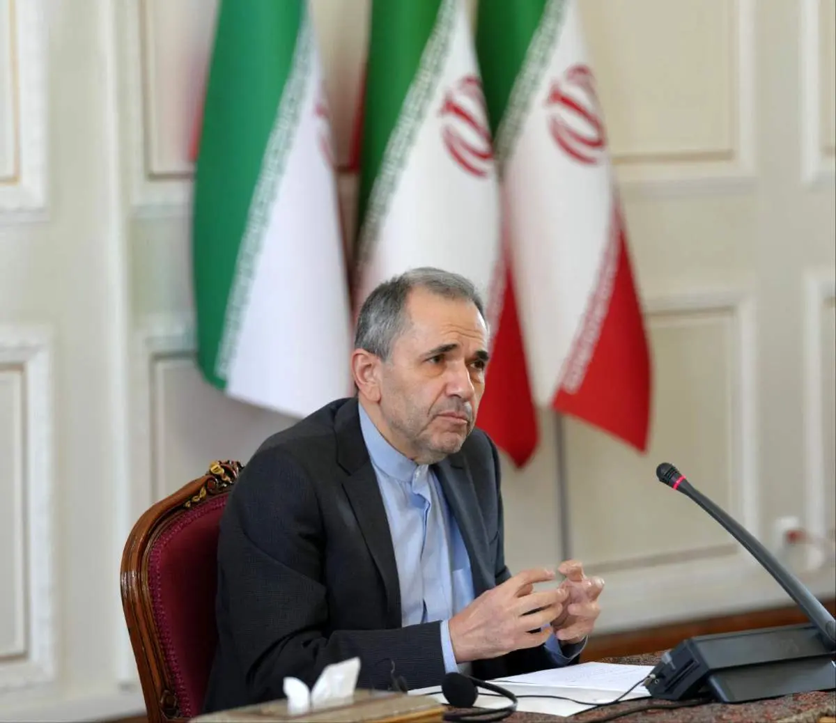 تخت‌روانچی: اولویت سیاست خارجی ایران، تعمیق روابط با همسایگان است 