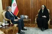 دیدار سونا احمدی با سیدعباس عراقچی 