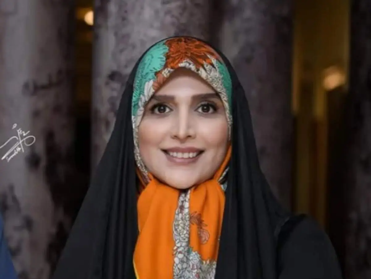 عکس صمیمی مژده لواسانی و بازیگر از یاد رفته