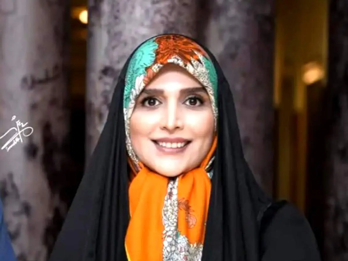 عکس صمیمی مژده لواسانی و بازیگر از یاد رفته