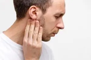 اگر شما هم روی لاله گوشتان مو روئیده علتش را بخوانید!