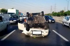 واژگونی سواری لیفان در بزرگراه آزادگان  