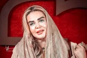 کولاک بهاره رهنما و دخترش پریا در خارج/ عکس با تتو و گل و انگشتر جنجالی