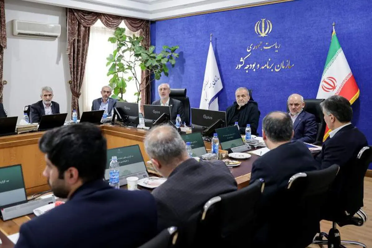 پزشکیان: یک کلام، هوای مردم را داشته باشید 
