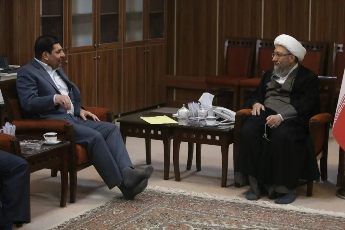 معاون اول رییس جمهور به دفتر آملی لاریجانی رفت 
