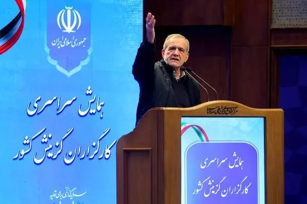 پزشکیان: چرا با دانشجویان برخورد می کنیم؟ 