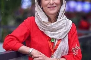 فاطمه معتمدآریا از ایران مهاجرت کرد