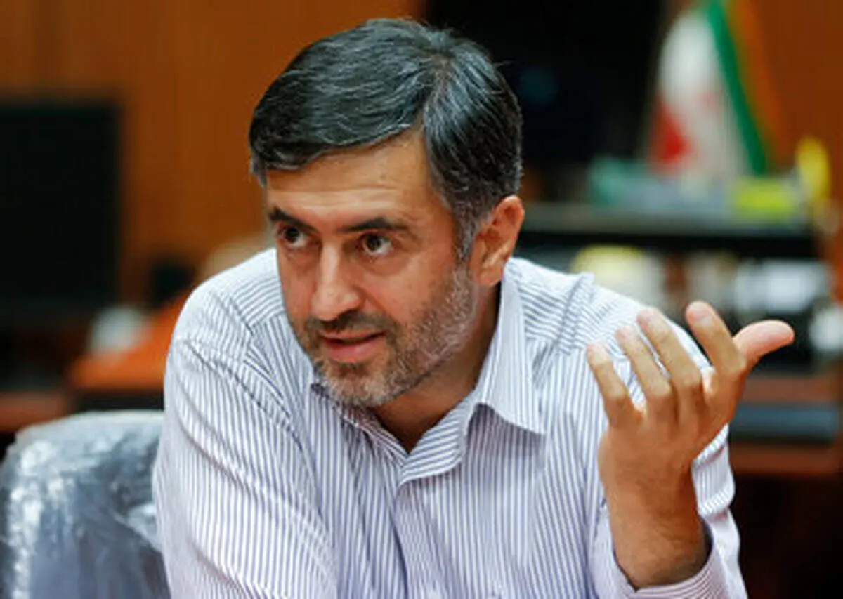 یک اصولگرا: ایران می‌خواهد 12 بیمارستان در اندونزی تجهیز کند افتخار نمی‌کنید؟!