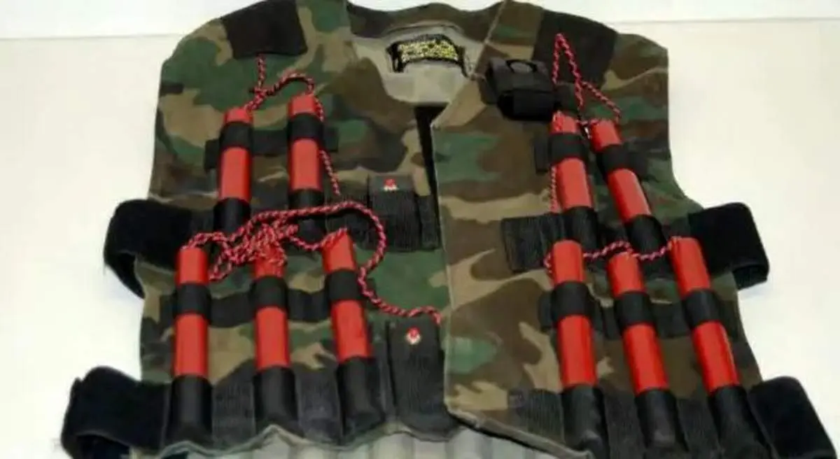 دستگیری یک تیم تروریستی در استان سیستان و بلوچستان و کشف جلیقه انتحاری 