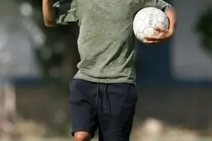 مهدی قایدی پرسپولیسی‌های امارات را فیتیله پیچ کرد!/ عکس