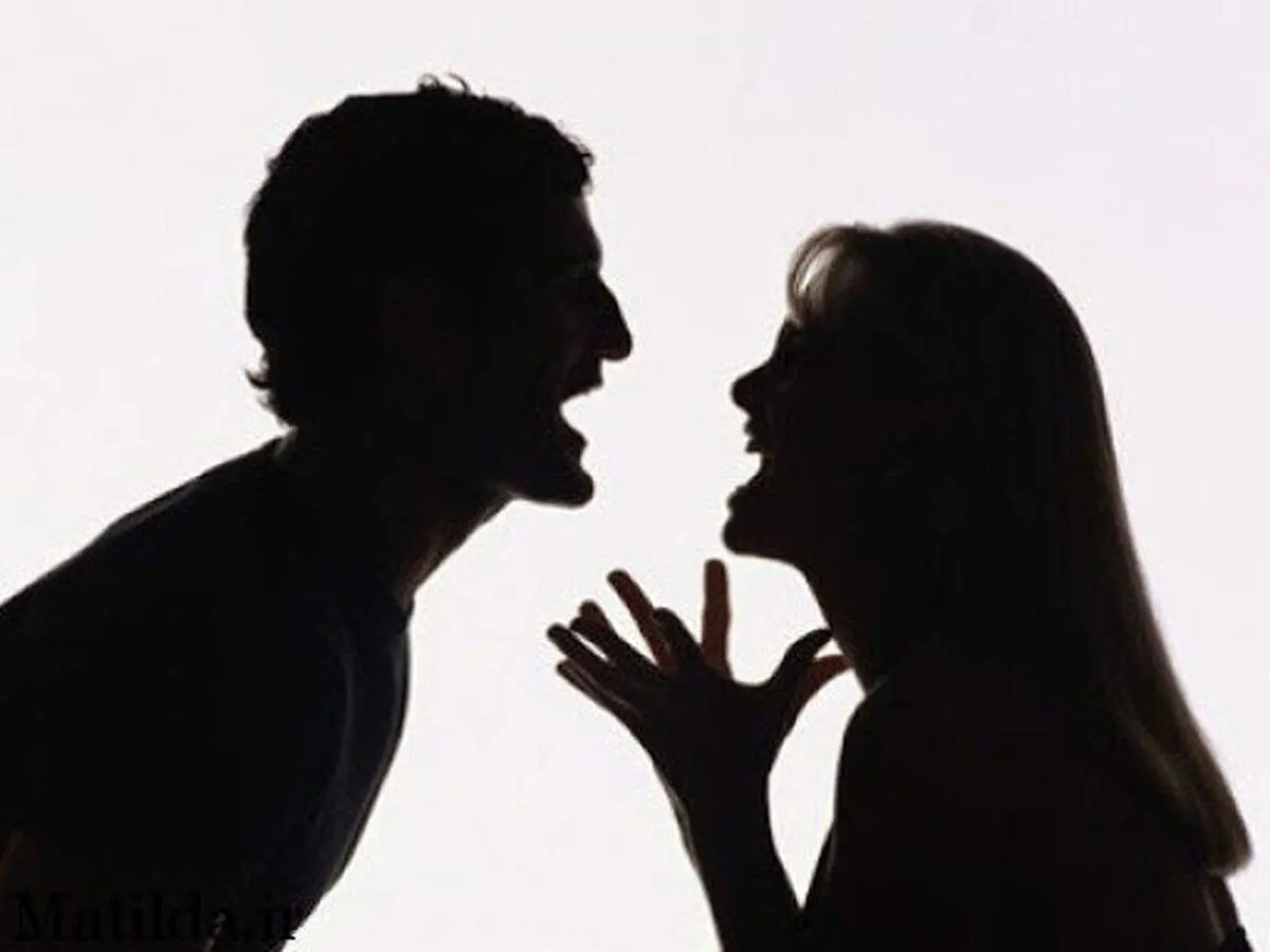 وقتی بدون زنگ زدن با کلید در را آهسته باز کردم فکر نمی کردم شوهرم در اتاق با.....!
