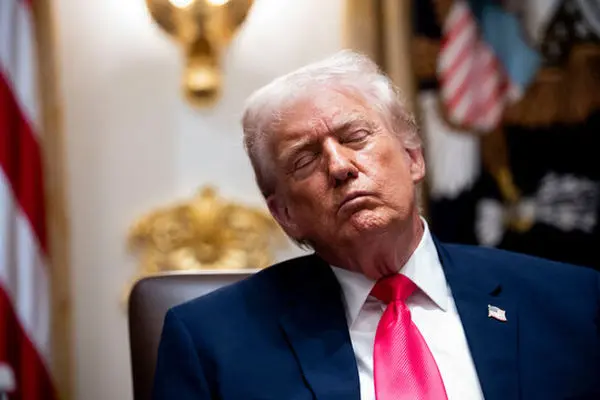 ترامپ: باید در رابطه با ایران تصمیم بزرگی بگیریم