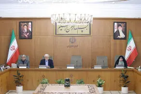 گزارش وزیر بهداشت از کاهش چشمگیر مهاجرت کادر درمان در 6 ماهه دوم سال 1403
