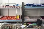 شکسته‌ شدن شیشه‌های خوابگاه دخترانه دانشگاه علامه‌ طباطبائی| استفاده نیروهای امنیتی انتظامی از گاز اشک‌آور و تفنگ‌ ساچمه‌ای؟