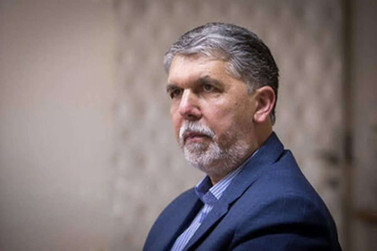 واکنش سید عباس صالحی به اخراج اساتید