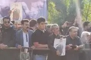 یار قدیمی گلپا در مراسم تشییع رفیقش/ فیلم