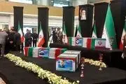 حجت الاسلام سید مصطفی خامنه‌ای فرزند ارشد رهبر انقلاب در مراسم تدفین رئیسی/ عکس