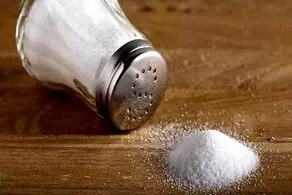 مصرف این ماده غذایی سر سفره، دو سال از عمرتان کم می کند