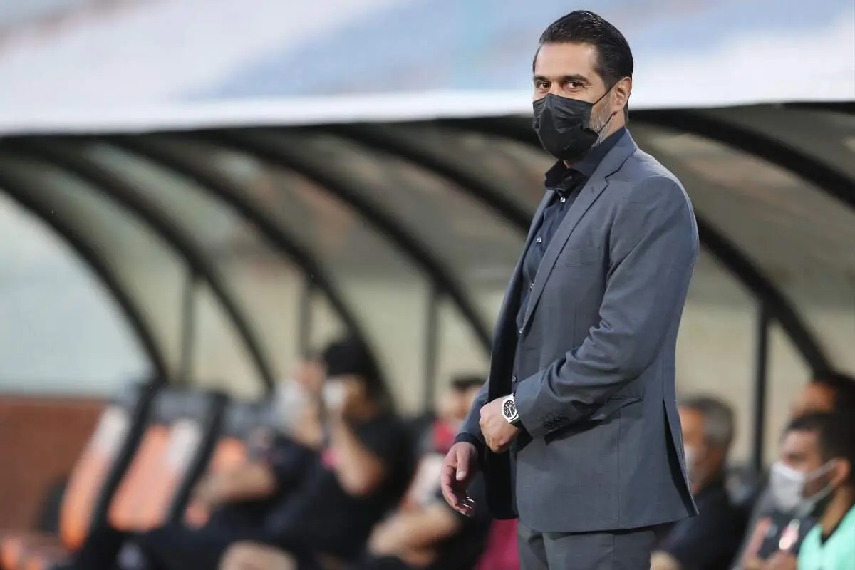 سرپرست پرسپولیس از خودش دفاع می کند