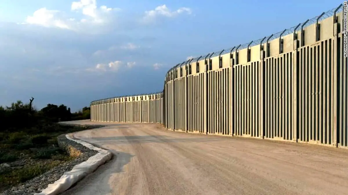 تکمیل دیوار مرزی در بحبوبه بحران افغانستان!