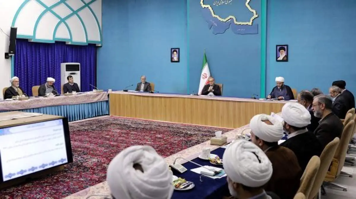 پزشکیان: بیایید ماه رمضان امسال را فراتر از دغدغه امتناع از خوردن و آشامیدن ببینیم 