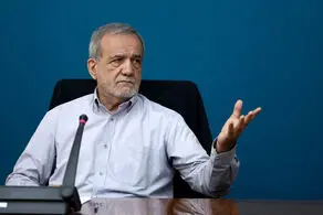 دولت با وجود بدهی‌ها و مشکلات به‌جامانده از گذشته روند توسعه را متوقف نکرده است