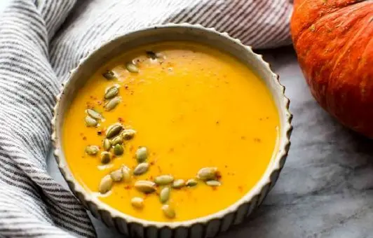 طرز تهیه سوپ کدو حلوایی؛ سوپ خوشمزه فصل پاییز