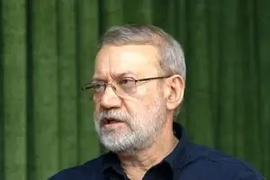 لاریجانی: با آتش جنگ آمریکا و اسرائیل در منطقه، بعید است امنیتی در تنگه هرمز شکل بگیرد