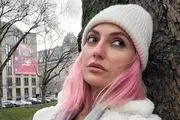 عکس‌های جنجالی| حاشیه‌های بازیگر معروف زن با کشف حجاب و موهای بلوندش تکمیل شد/ مهناز افشار رد داد