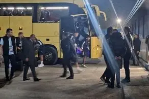 تأخیر یک ساعته در برگزاری دیدار استقلال - الوصل