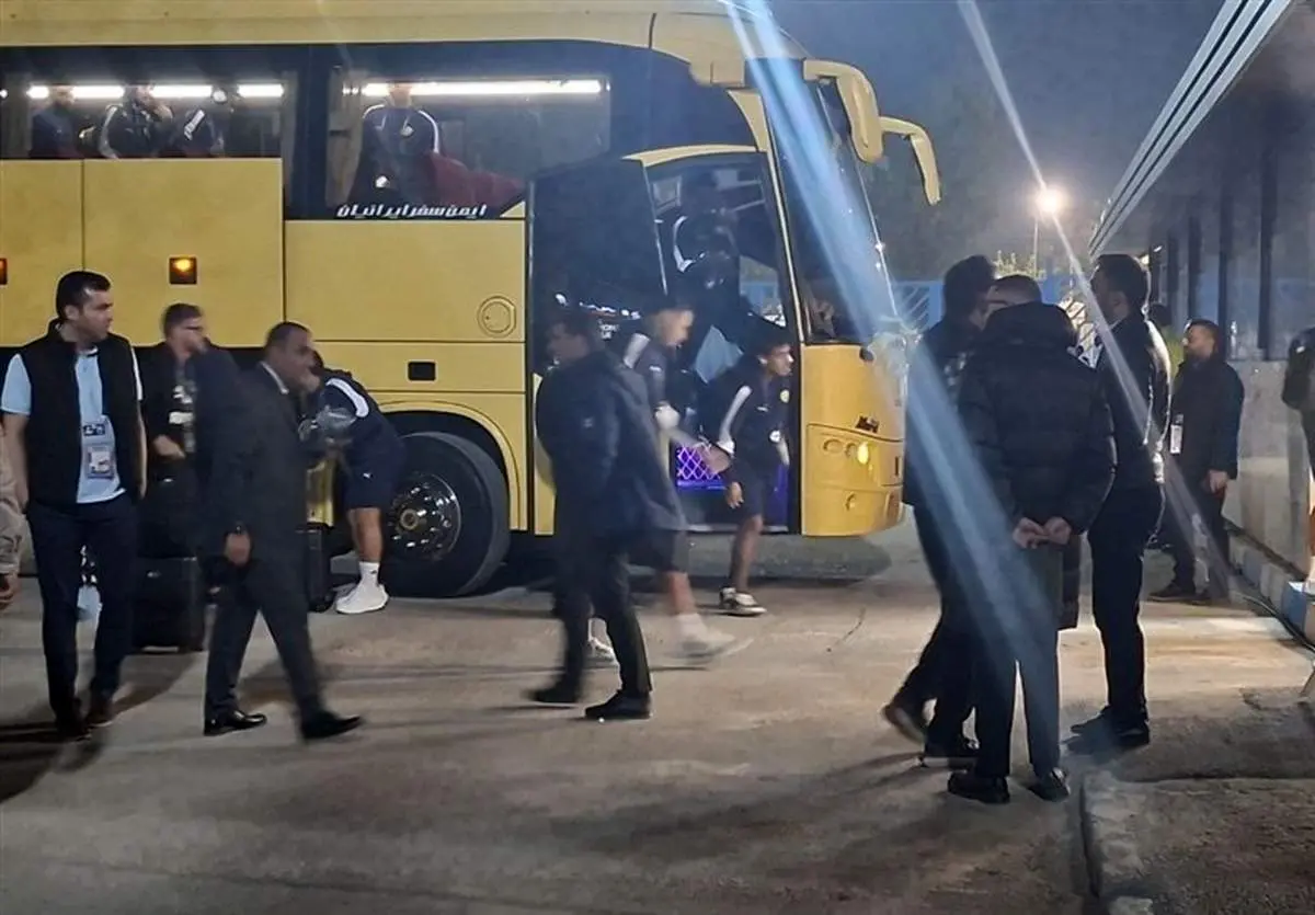 تأخیر یک ساعته در برگزاری دیدار استقلال - الوصل