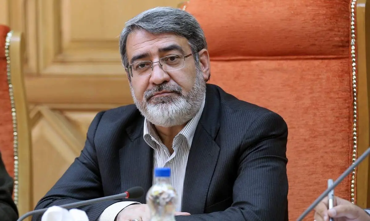 بسته شدن مرزهای مشترک با کشور عراق/ محدودیت تردد 21 تا 3 صبح همچنان ادامه دارد/ ورود 300 الی 400 نفر از عراق عامل شیوع بیماری در خوزستان است