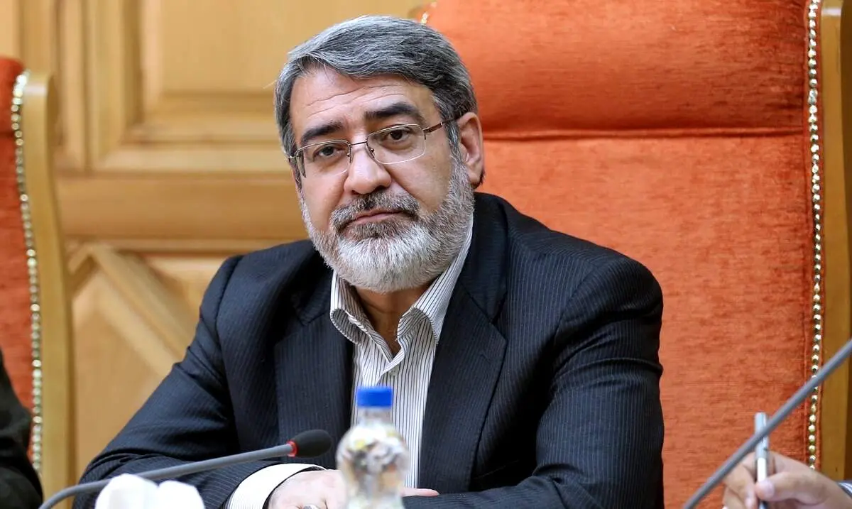 بسته شدن مرزهای مشترک با کشور عراق/ محدودیت تردد 21 تا 3 صبح همچنان ادامه دارد/ ورود 300 الی 400 نفر از عراق عامل شیوع بیماری در خوزستان است