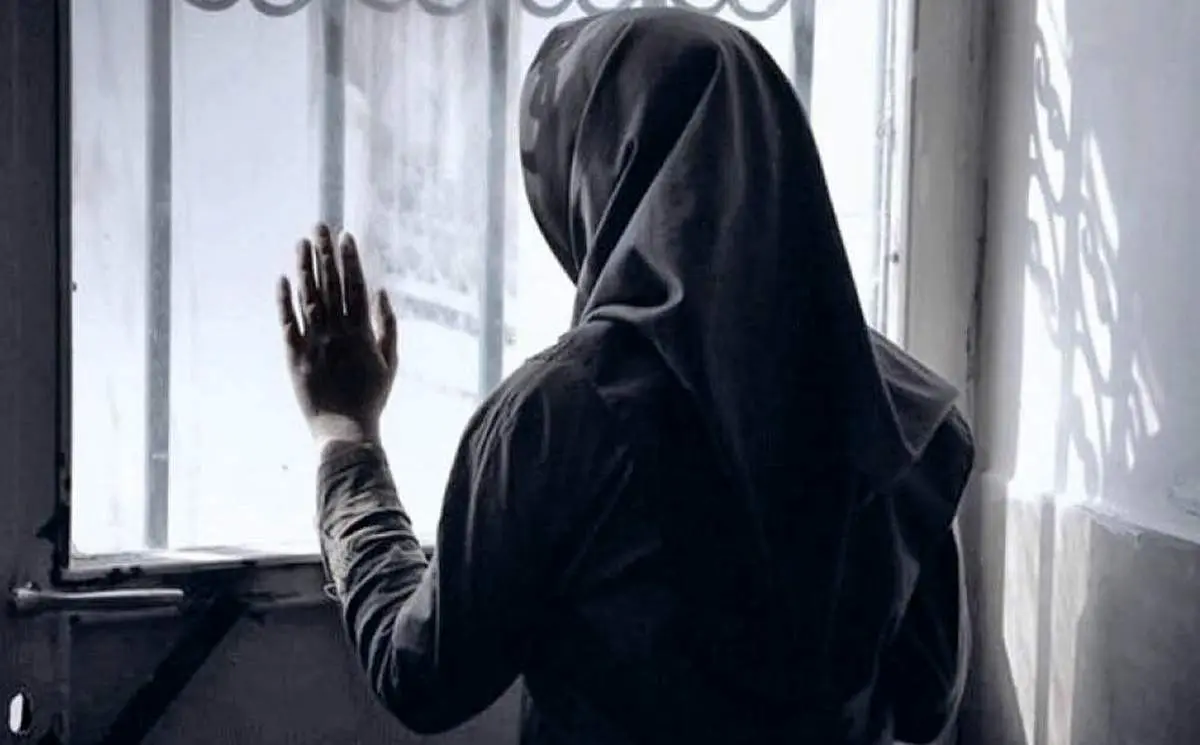 دستگیری زن حرفه‌ای که ماه‌ها فروشگاه‌های تهران را هدف قرار داده بود